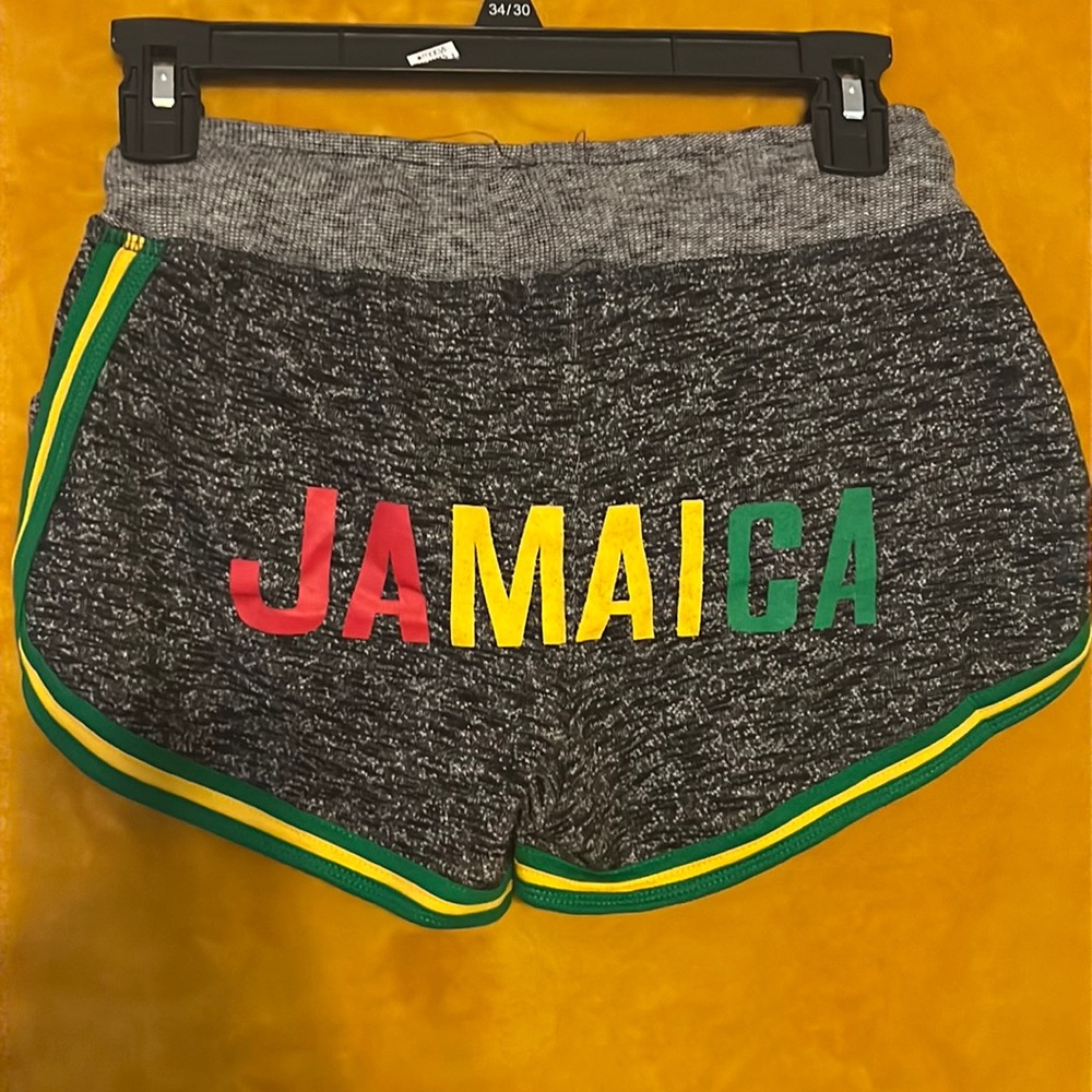 One love Jamaica booty shorts Size SM